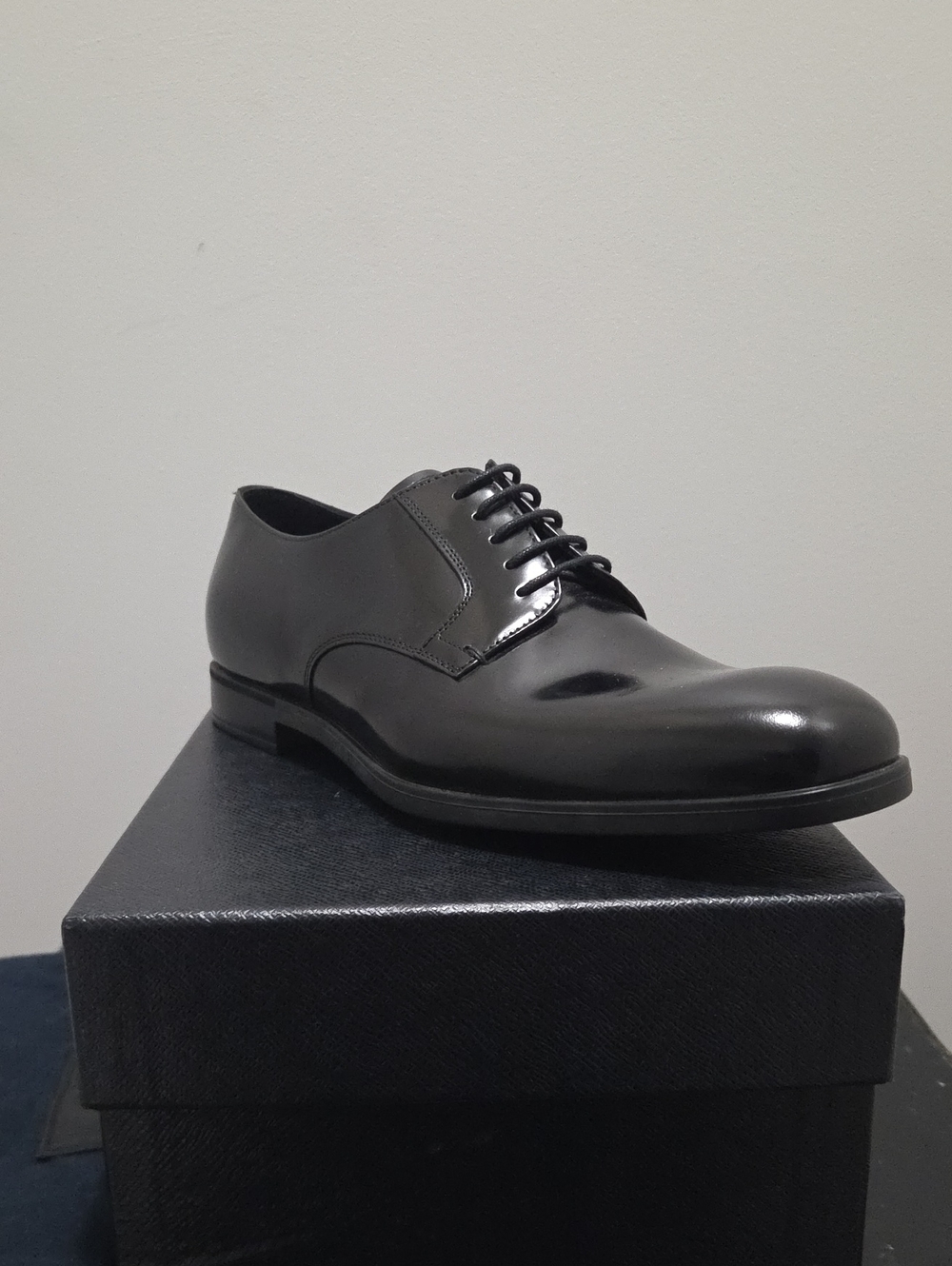Prada Black Leather Derby Shoes, Mens US Size 8, Prada Size 6.5
